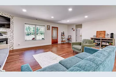 115 Albert Street, Landrum, SC 29356 - Photo 9