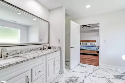 115 Albert Street, Landrum, SC 29356 - Photo 17