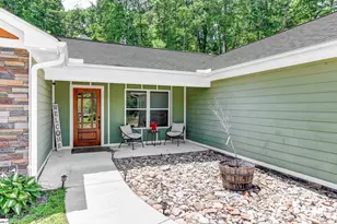 115 Albert St, Landrum, SC 29356 - Photo 39