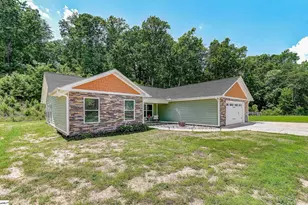 115 Albert St, Landrum, SC 29356 - Photo 35