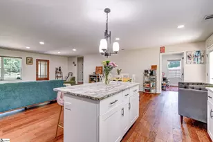 115 Albert St, Landrum, SC 29356 - Photo 5