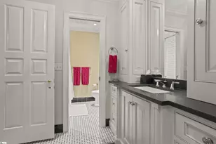 540 Crescent Ave, Greenville, SC 29601 - Photo 31