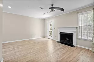 104 E Bay Ct, Mauldin, SC 29644 - Photo 9