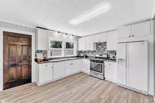 111 Riley St, Westminster, SC 29693 - Photo 13