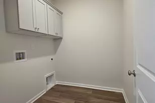 407 Dodger Ave, Chesnee, SC 29323 - Photo 15