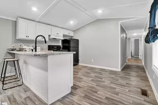 91 Halloween Dr, Laurens, SC 29360 - Photo 13