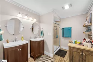 223 Meadow Ln, Easley, SC 29642 - Photo 17