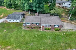 223 Meadow Ln, Easley, SC 29642 - Photo 3