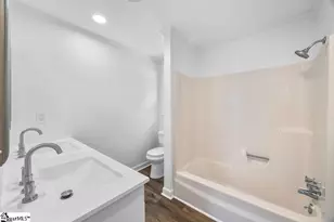 1117 Briarwood Dr, Easley, SC 29642 - Photo 37