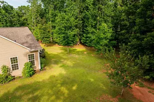 54 Woodall Rd, Greenville, SC 29617 - Photo 19