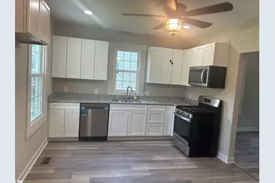 106 Washington Street, Clinton, SC 29325 - Photo 7