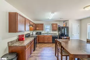 233 Wayfair Ln, Wellford, SC 29385 - Photo 11