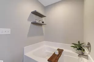 615 Hideaway Cv, Inman, SC 29349 - Photo 11