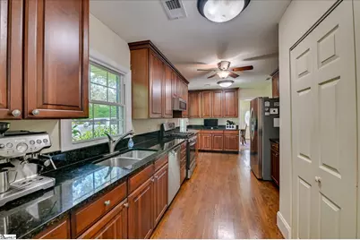 215 SE Barnard Avenue, Aiken, SC 29801 - Photo 15