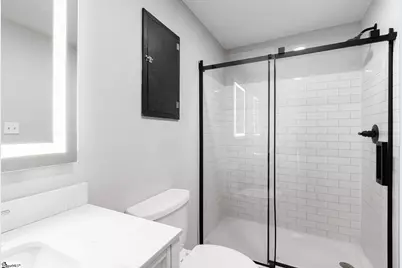 327 W Main Street, Clinton, SC 29325 - Photo 23