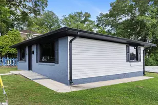 327 W Main St, Clinton, SC 29325 - Photo 3