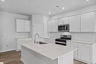 1212 Fox Holw St, Spartanburg, SC 29303 - Photo 7