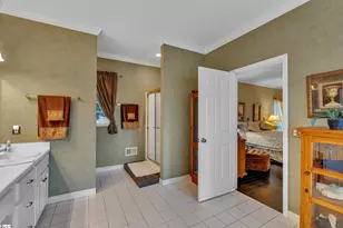 105 N Bennington Dr, Spartanburg, SC 29307 - Photo 15