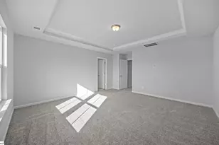 1215 Fox Holw St, Spartanburg, SC 29303 - Photo 23