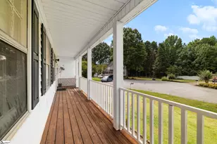 107 Barrington Ct, Easley, SC 29642 - Photo 5