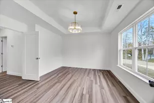 275 Ragan St, Campobello, SC 29322 - Photo 15