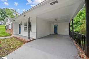 1082 Hamrick St, Gaffney, SC 29340 - Photo 5