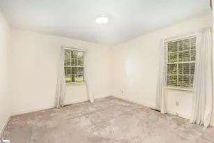 419 Ridge Dr, Laurens, SC 29360 - Photo 13