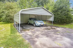 419 Ridge Dr, Laurens, SC 29360 - Photo 23