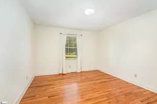 419 Ridge Dr, Laurens, SC 29360 - Photo 15