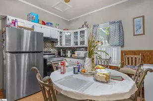 68 Hutchins St, Greenville, SC 29605 - Photo 17