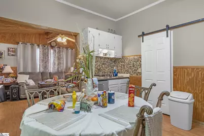 68 Hutchins Street, Greenville, SC 29605 - Photo 15