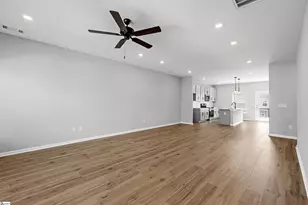 39 Leander Dr, Greer, SC 29651 - Photo 3