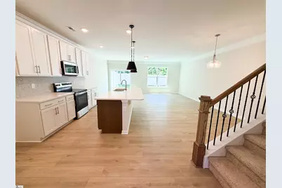619 Autumn Lake Road, Simpsonville, SC 29681 - Photo 5