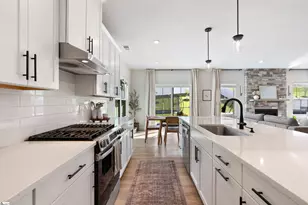 205 Skylyn Rdg, Greenville, SC 29607 - Photo 11