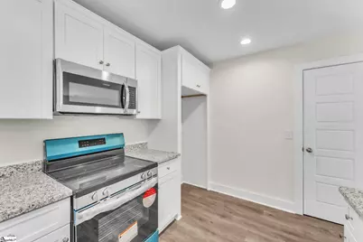 402 Woodland Circle, Belton, SC 29627 - Photo 13