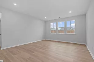 1329 Capefox Dr, Spartanburg, SC 29303 - Photo 13