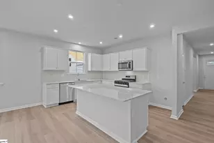 1329 Capefox Dr, Spartanburg, SC 29303 - Photo 5