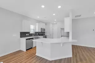 101 Brown Cir, Easley, SC 29642 - Photo 7