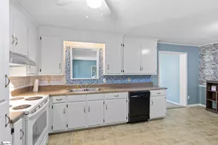 125 Shoally St, Boiling Springs, SC 29316 - Photo 11