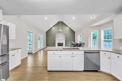 200 Holly Chase Drive, Piedmont, SC 29673 - Photo 9