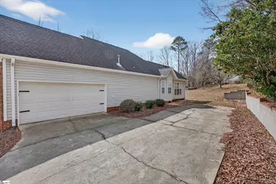 200 Holly Chase Drive, Piedmont, SC 29673 - Photo 7