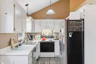 448 Timberview Lane, Simpsonville, SC 29681 - Photo 11