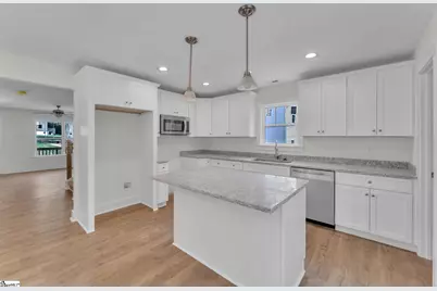 400 Woodland Circle, Belton, SC 29627 - Photo 11