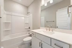 200 Highland St, Taylors, SC 29687 - Photo 21