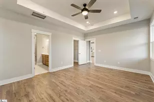 200 Highland St, Taylors, SC 29687 - Photo 15