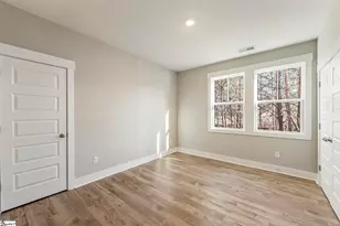200 Highland St, Taylors, SC 29687 - Photo 23