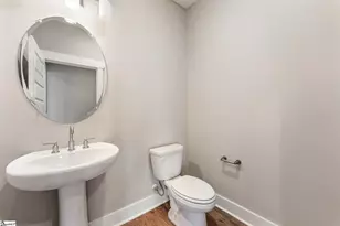 200 Highland St, Taylors, SC 29687 - Photo 9