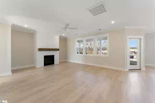 202 Highland St, Taylors, SC 29687 - Photo 7