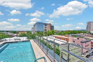 100 E Washington St, Greenville, SC 29601 - Photo 15