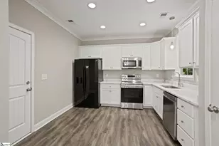 653 Duncan Station Dr, Duncan, SC 29334 - Photo 9